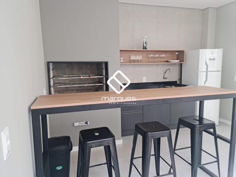 Apartamento 2 quartos  no bairro Centro