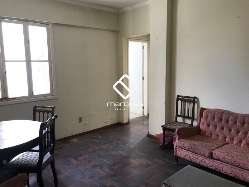 Apartamento 2 quartos  no bairro Centro