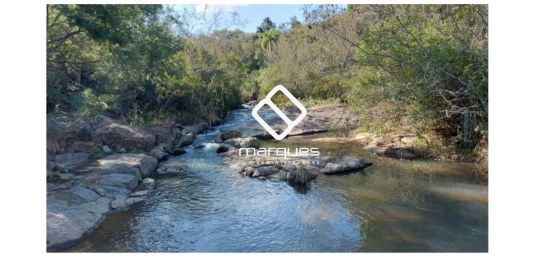 Sítio no bairro Cascata