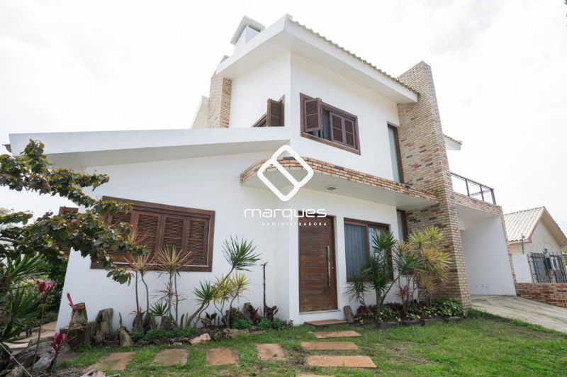 Casa 5 quartos  no bairro Laranjal