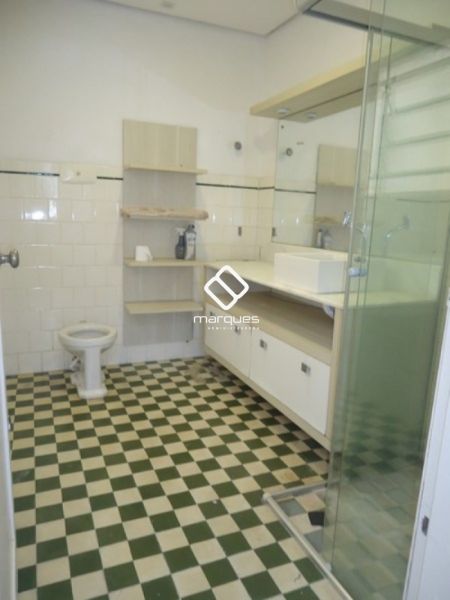 Sobrado 3 quartos  no bairro Centro
