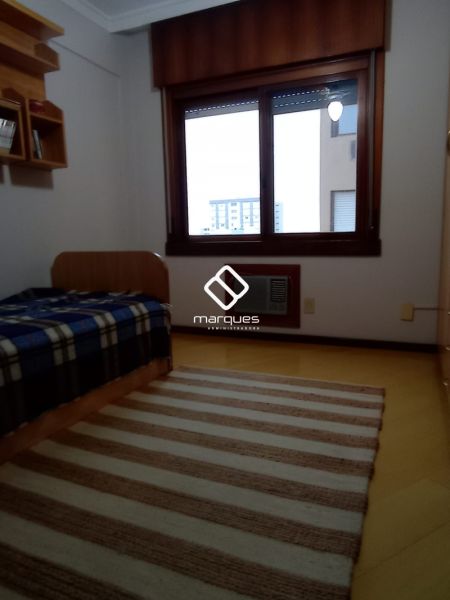 Apartamento 3 quartos  no bairro Centro