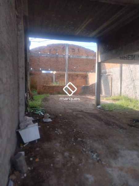 Casa Comercial no bairro Três Vendas