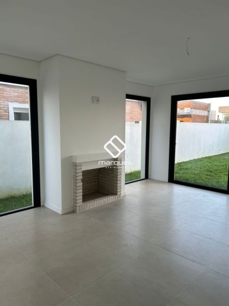 Casa 3 quartos  no bairro Laranjal