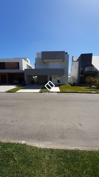Casa 3 quartos  no bairro Laranjal