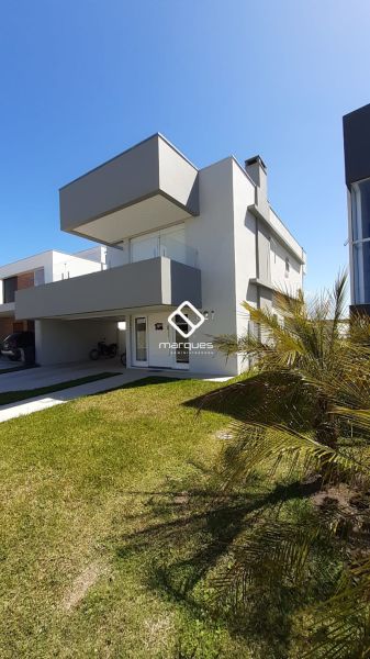 Casa 3 quartos  no bairro Laranjal