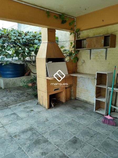 Casa 4 quartos  no bairro Laranjal