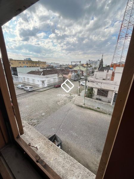 Apartamento 2 quartos  no bairro Centro