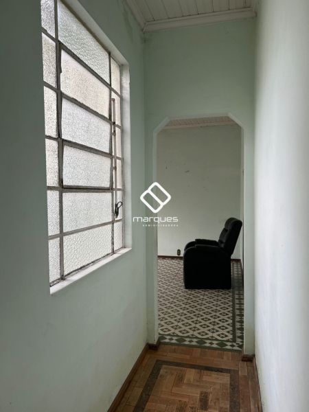 Casa 2 quartos  no bairro Centro