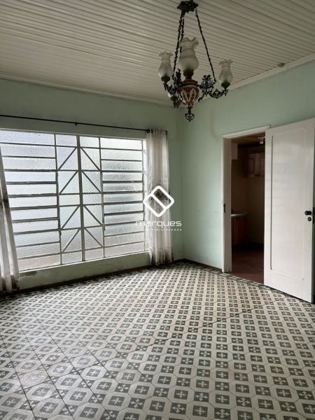 Casa 2 quartos  no bairro Centro