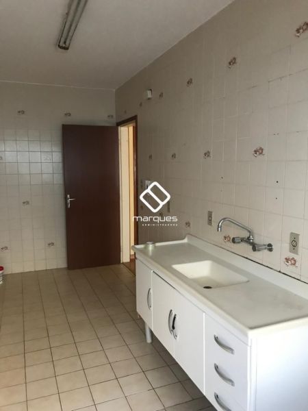 Apartamento 3 quartos  no bairro Centro