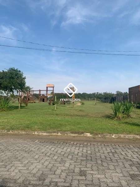 Terreno no bairro Laranjal