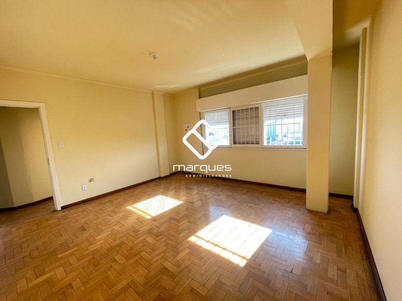 Apartamento 3 quartos  no bairro Centro