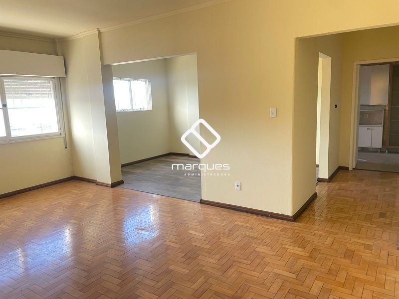 Apartamento 3 quartos  no bairro Centro