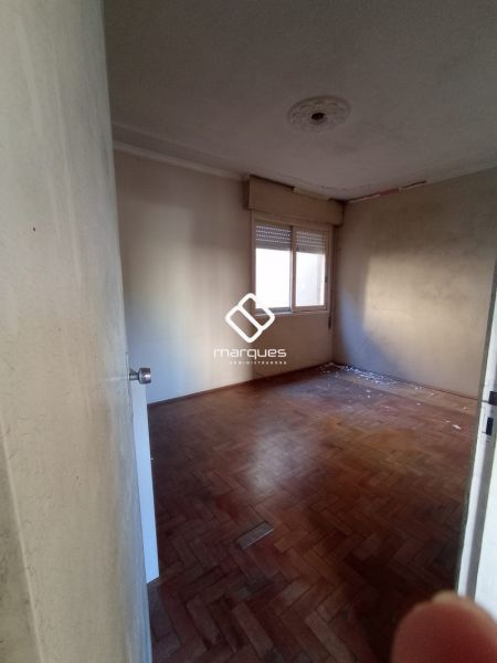 Casa 4 quartos  no bairro Centro
