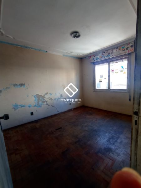 Casa 4 quartos  no bairro Centro