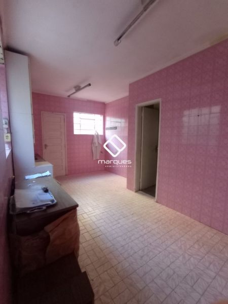 Casa 4 quartos  no bairro Centro