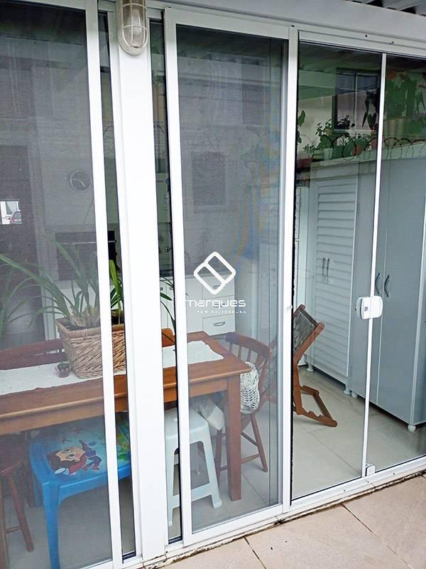 Sobrado 3 quartos  no bairro Areal