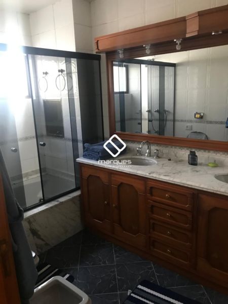 Apartamento 3 quartos  no bairro Centro