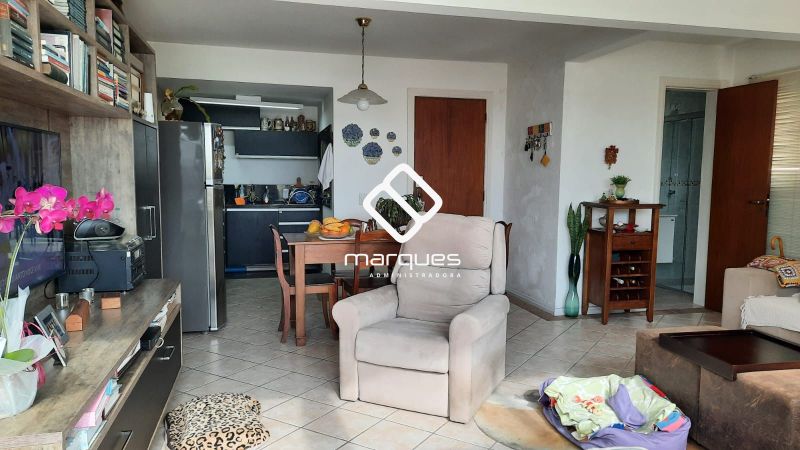 Cobertura 3 quartos  no bairro Centro