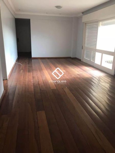 Apartamento 3 quartos  no bairro Centro