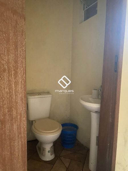 Casa 2 quartos  no bairro Fragata