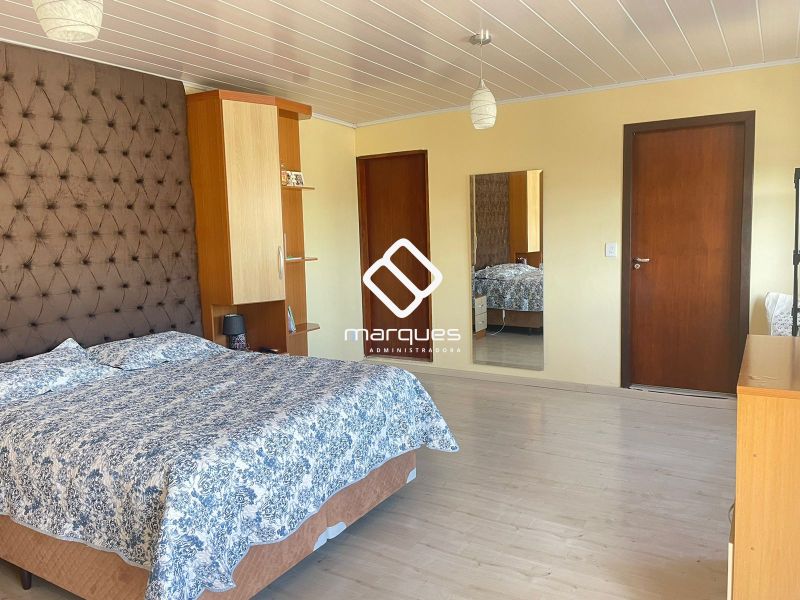 Casa 3 quartos  no bairro Três Vendas