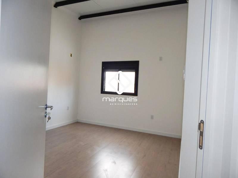 Casa 3 quartos  no bairro Recanto de Portugal