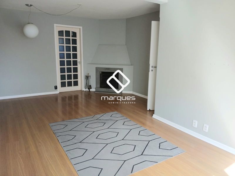 Apartamento 3 quartos  no bairro Centro