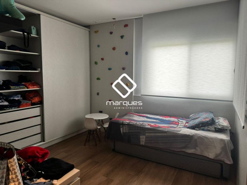 Casa 4 quartos  no bairro São Gonçalo