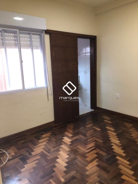 Casa 3 quartos  no bairro Centro