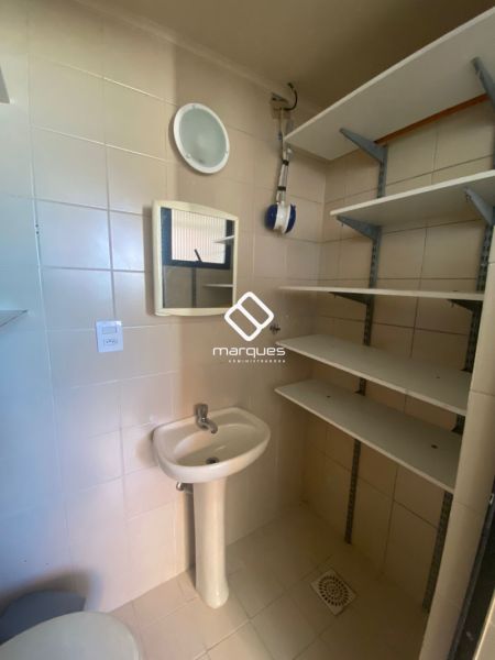 Apartamento 2 quartos  no bairro Centro