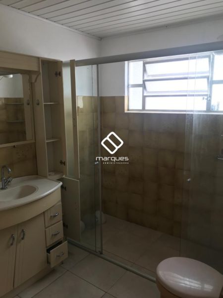 Casa 3 quartos  no bairro Centro