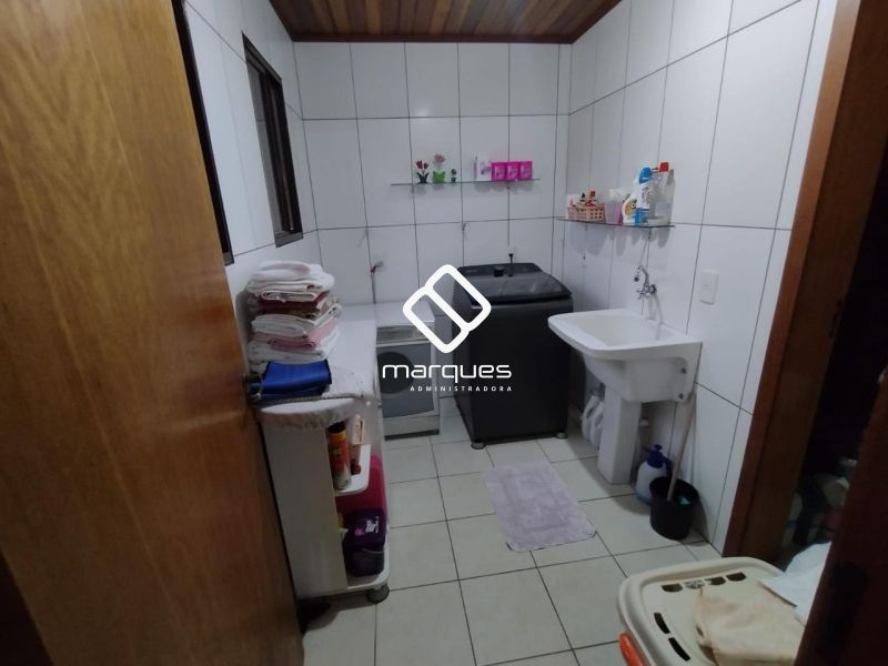 Casa 3 quartos  no bairro Três Vendas