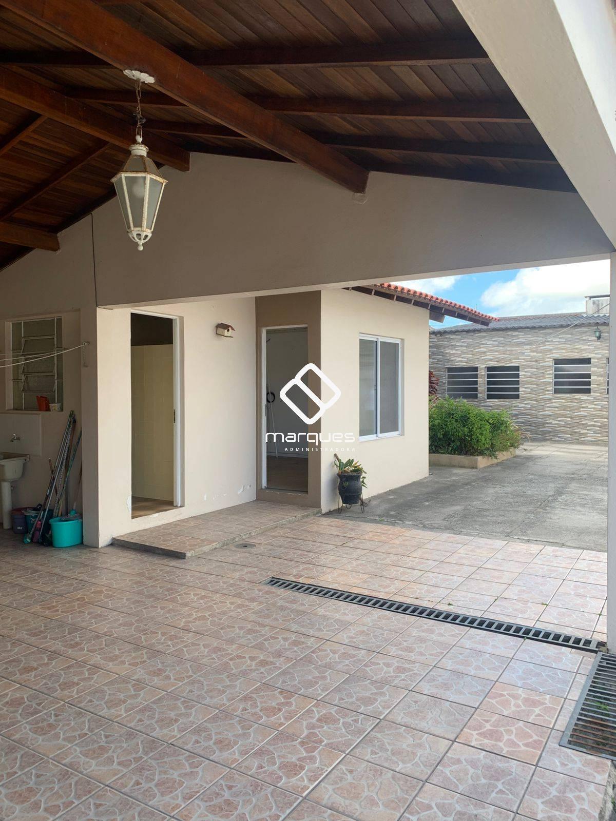 Casa 3 quartos  no bairro Três Vendas