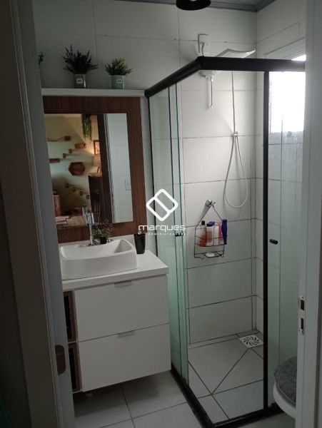 Apartamento 2 quartos  no bairro Sítio Floresta