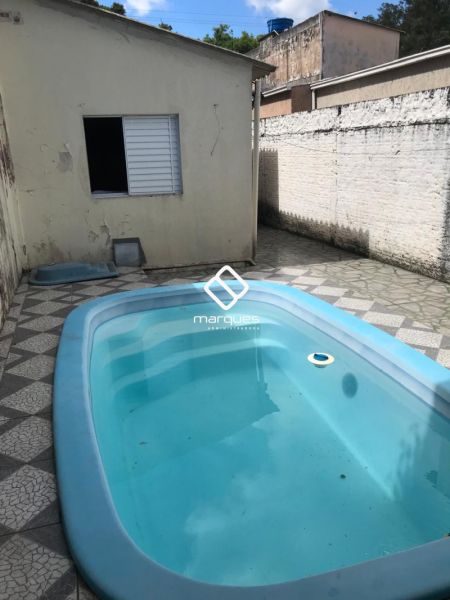 Casa 2 quartos  no bairro Centro