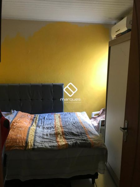 Casa 2 quartos  no bairro Centro