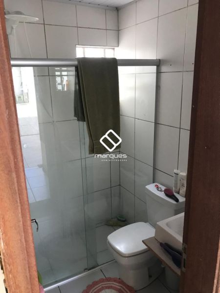 Casa 2 quartos  no bairro Centro