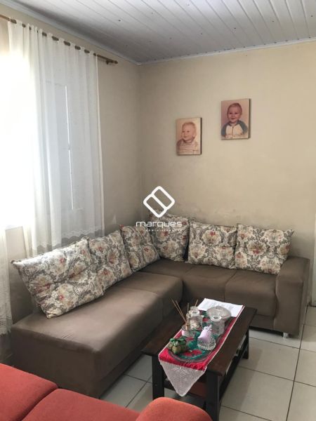 Casa 2 quartos  no bairro Centro