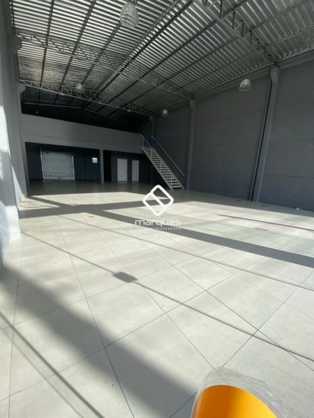 Prédio Comercial no bairro Três Vendas