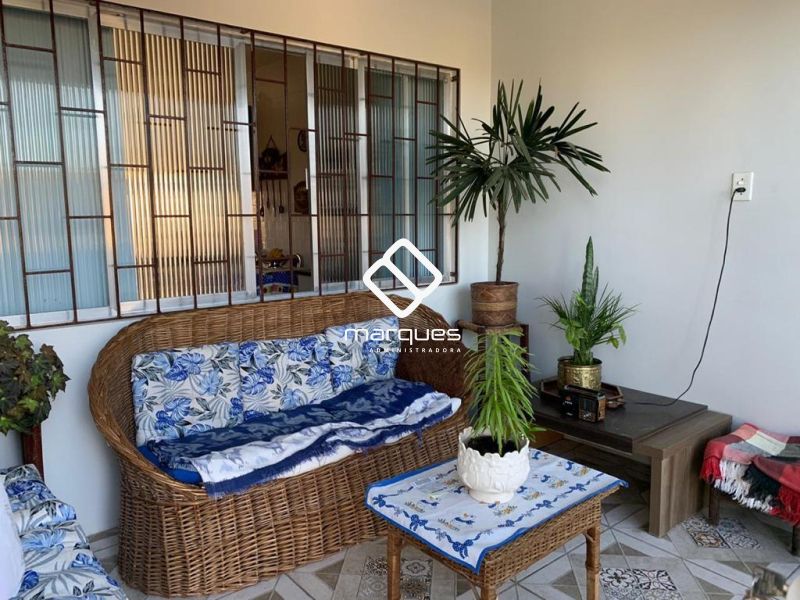 Casa 3 quartos  no bairro Laranjal