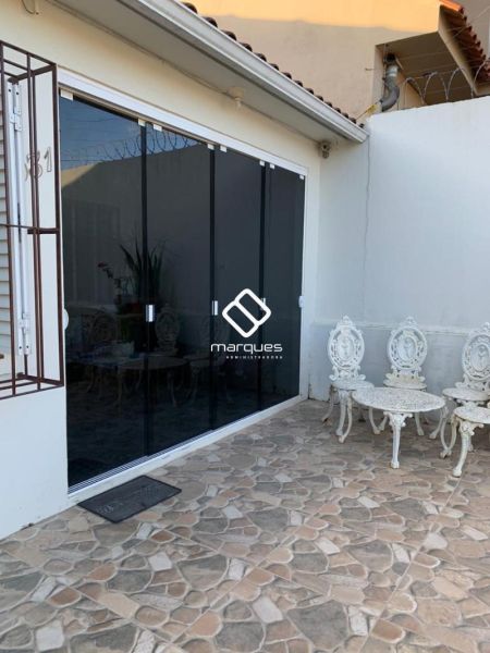 Casa 3 quartos  no bairro Laranjal