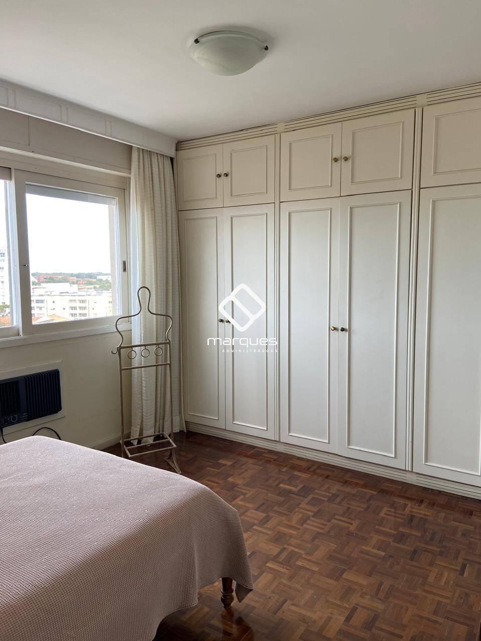 Apartamento 3 quartos  no bairro Centro