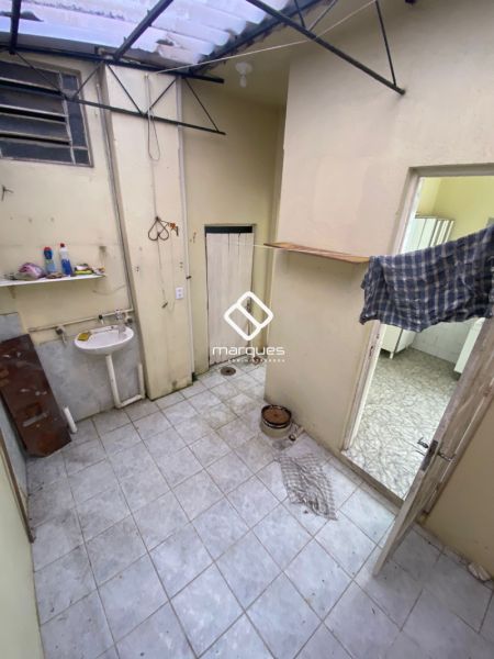 Casa 3 quartos  no bairro Centro