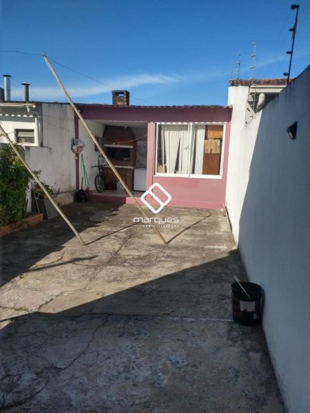 Casa 3 quartos  no bairro Areal