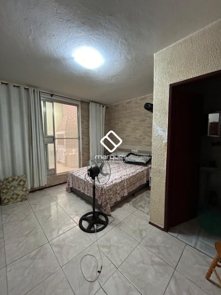 Casa 4 quartos  no bairro Fragata