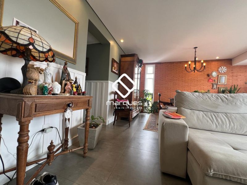 Apartamento 3 quartos  no bairro Centro