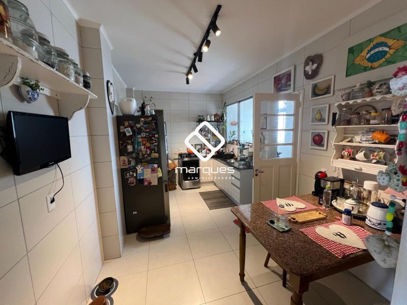 Apartamento 3 quartos  no bairro Centro