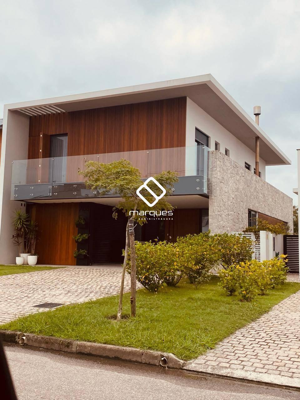 Casa 4 quartos  no bairro São Gonçalo
